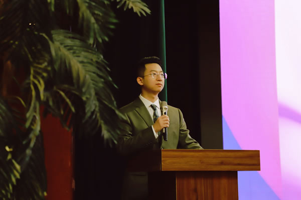 突圍·向陽(yáng)而生 | 天衣無(wú)縫2023年春季經(jīng)銷商培訓(xùn)會(huì)圓滿落幕
