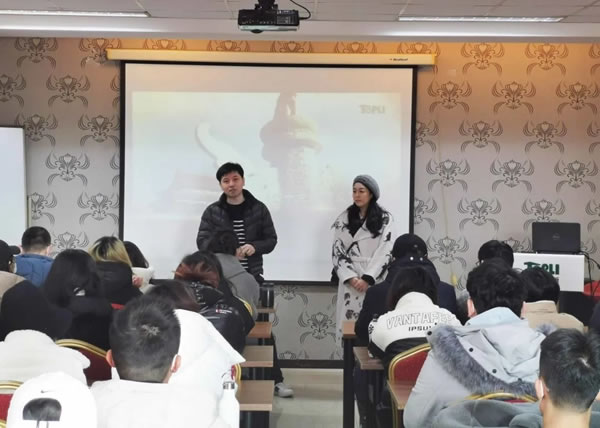 特普麗墻紙墻布-整體軟裝攜手北京服裝學(xué)院再建“產(chǎn)、學(xué)、研”創(chuàng)新合作！