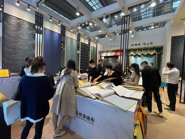 2021深圳家紡展|錦繡墻布完顏雪強(qiáng)：?jiǎn)?dòng)全案幫扶計(jì)劃，打造標(biāo)桿門店